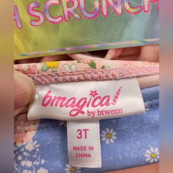 Bmagical Girls Patchwork Ruffle Bikini with 2 Hair Scrunchies, 2-Piece Size 3T - Picture 4 of 12